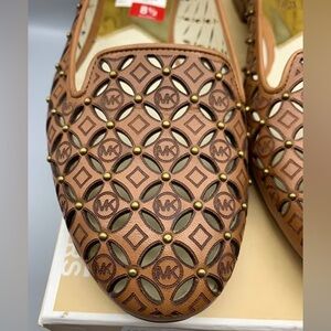 😎 Michael Kors Gabriella flats NWT